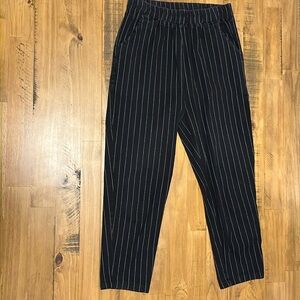 Striped cropped black trousers